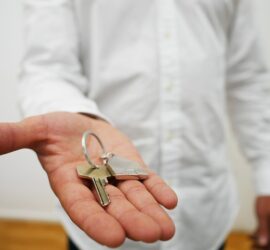 Ademar Commissaire de justice congés locatifs